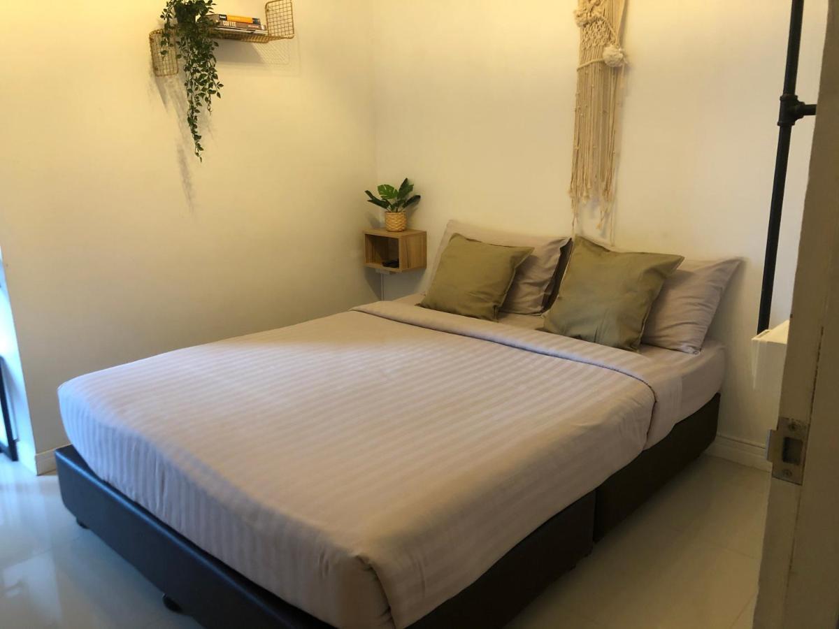 Samed Big Whale Hostel Rayong Kültér fotó